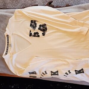 Victoria Secret PINK t-shirt